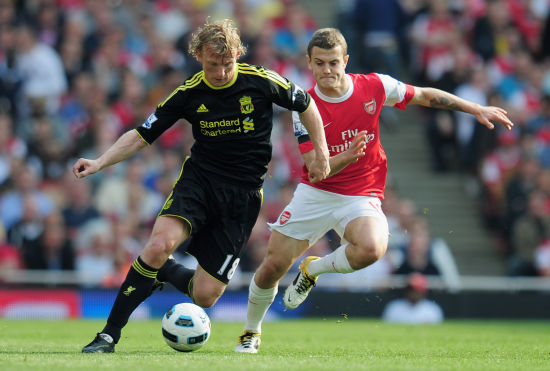 重创！皇马右后卫阿诺德大腿受伤 将缺阵两月之久（噩耗！皇马右后卫阿诺德大腿受伤 预计伤缺两个月）