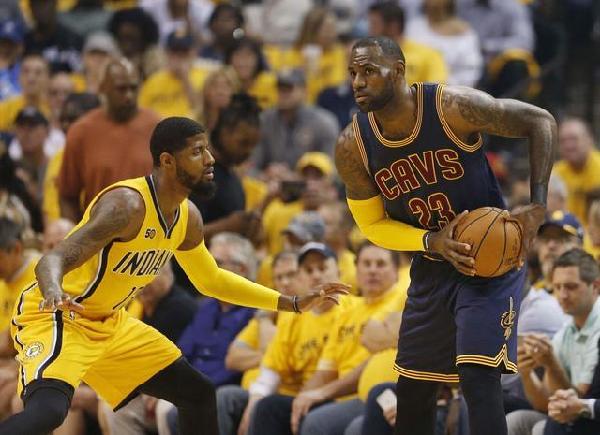 中超比赛回放：北京国安2-0击败广州队,（中超赛场回顾：北京国安2-0力克广州队）