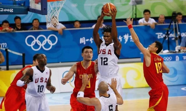 他在场上就是稳定器（他是场上的定海神针）