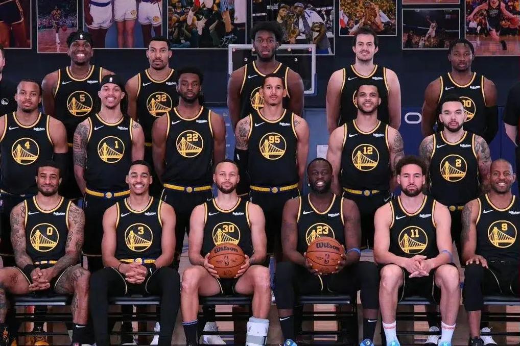 鲁尼：凯恩是英格兰历史最佳，他让我联想起C罗在曼联（鲁尼称凯恩英格兰史上最佳：让我想起曼联时期的C罗）