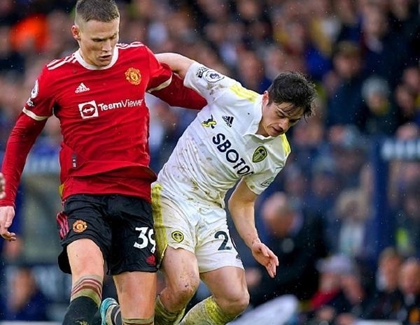 西甲：巴萨客场3-1战胜赫罗纳（西甲：巴萨做客3比1力克赫罗纳）