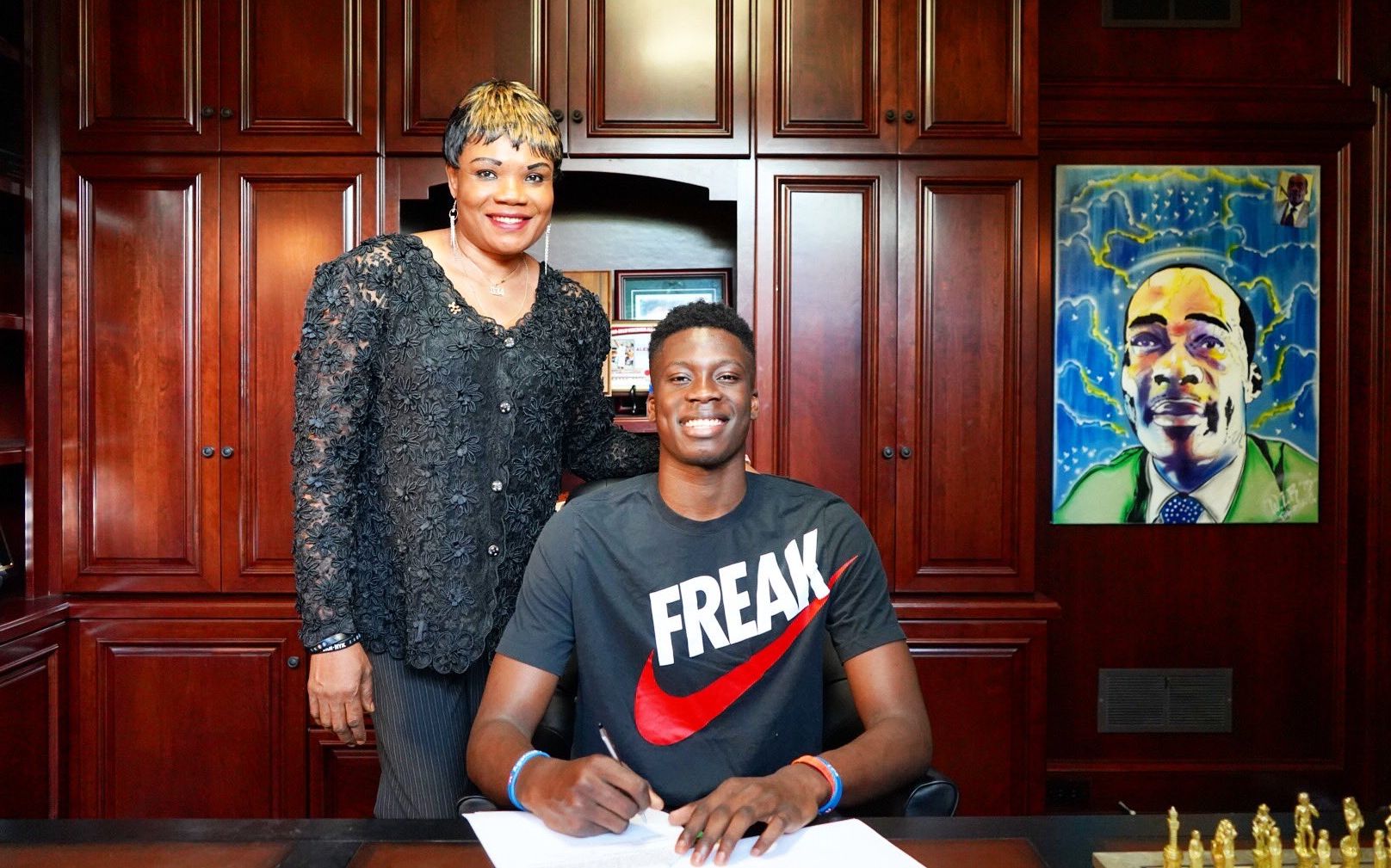 常在河边走哪有不湿鞋，恰尔汗奥卢国米生涯首次点球被扑（再稳也难免失手，恰尔汗奥卢国米生涯首度点球被扑）