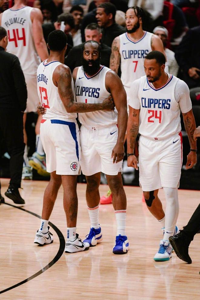 都体：加蒂今天恢复合练，有望入选尤文与卡利亚里的比赛名单（都体：加蒂今日回归合练，或进入尤文战卡利亚里名单）